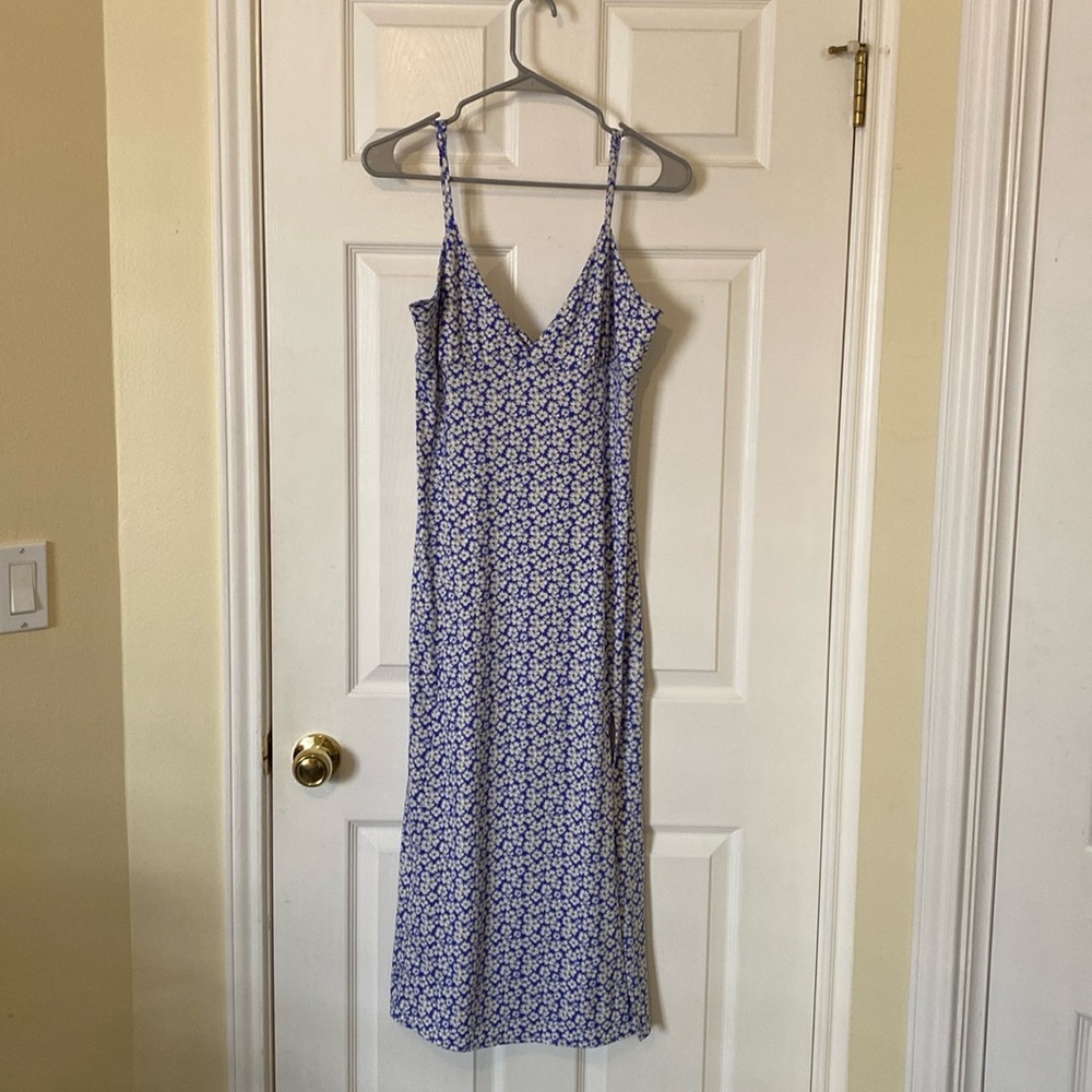 Urban Outfitters - Floral Maxi Dress